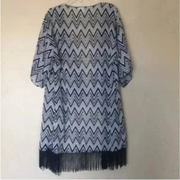 Black & White Swim Coverup with Fringe | Black & White Coverup | Swim Cover Up - Picture 7 of 8